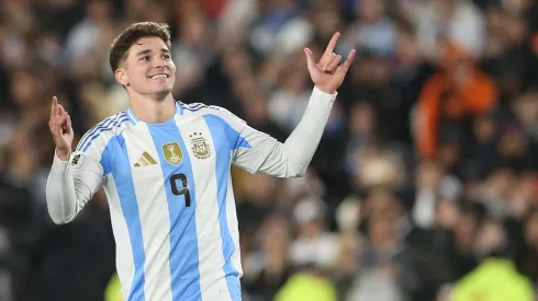 La Araña en el triunfo por 3-0 ante Chile, viene de convertir su gol número 100 en su carrera.