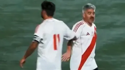 Ariel Ortega y el Chori Domínguez en el Senior de River.