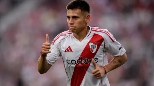 Claudio Echeverri será titular en su último partido con la camiseta de River. (Foto: Getty).