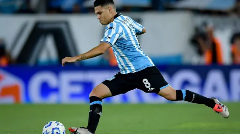 Juanfer tuvo un gran partido ante River.