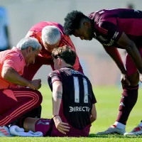 Alerta en River: Facundo Colidio sintió un dolor y pidió el cambio ante Deportivo Riestra