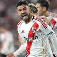 Ovación total: Paulo Díaz salió reemplazado y el Monumental se rindió en aplausos