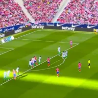VIDEO | El increíble golazo de Julián Álvarez de tiro libre en Atlético de Madrid vs. Betis