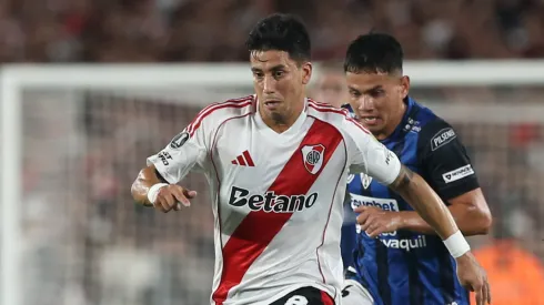 El mediocampista continúa recuperándose de su fractura.