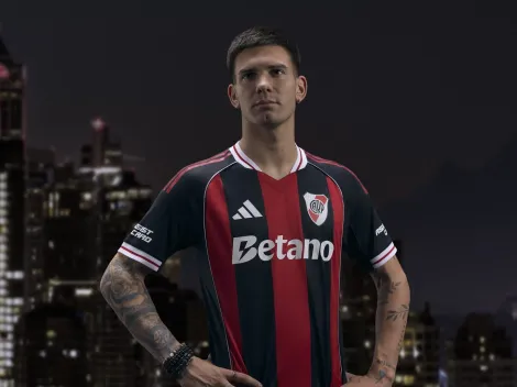 Tras ser vendido al Real Madrid, Mastantuono presentó la nueva camiseta de River