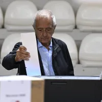 Rodolfo D’Onofrio votó: el pedido a los socios de River y el abrazo con Di Carlo que no se vio