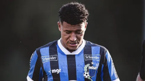 Qué pasó con el lateral derecho que era una oportunidad.