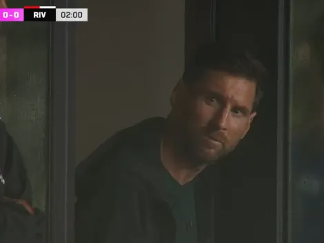 VIDEO| Lionel Messi está viendo el debut de River ante Barcelona por la Messi Cup