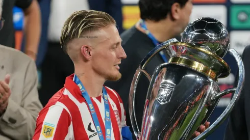 Ascacibar debe definir su futuro.