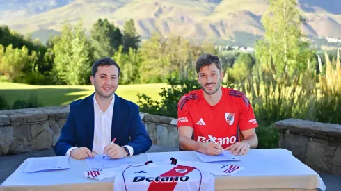 River presentó a Matías Viña como su tercer refuerzo.