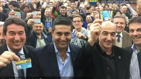 Angelici se reunió con los socios