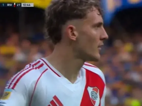 VIDEO | ¿Fue sin querer? Rojo escupió a Colidio durante el Boca-River