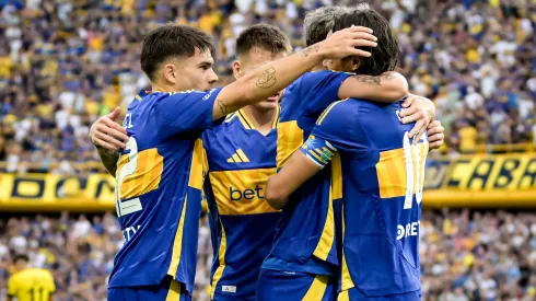 Luis Advíncula, citado a la Selección de Perú