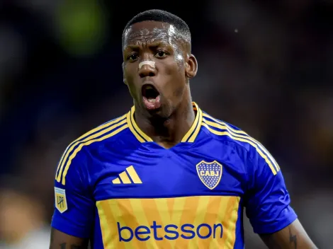 La fuerte frase de Advíncula sobre la chance de irse de Boca que generó revuelo en Perú