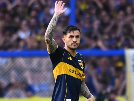 Gesto de líder: Paredes fue a gritar el primer gol de Boca con el jugador más criticado por los hinchas