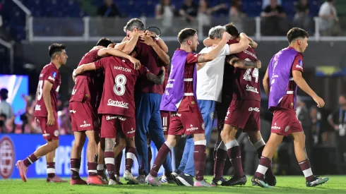 Fue figura en Lanús y ya lo piden los hinchas de Boca.