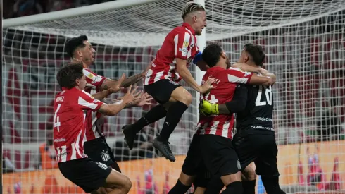 La crisis de los grandes que agudizó Estudiantes.