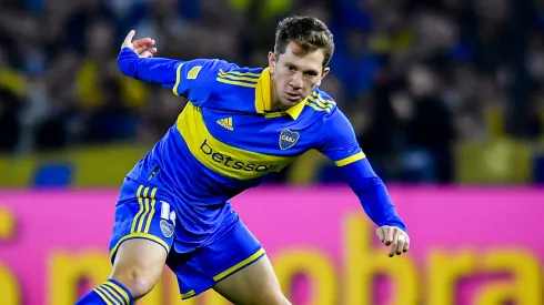 Esteban Rolón tiene chances de jugar en el fútbol argentino.