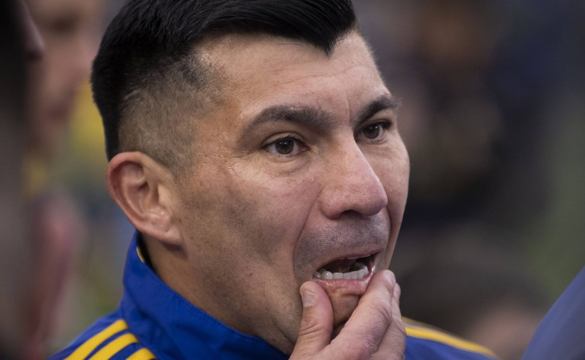 Gary Medel es hecho pebre en Boca y el tiempo le da la razón a Gareca