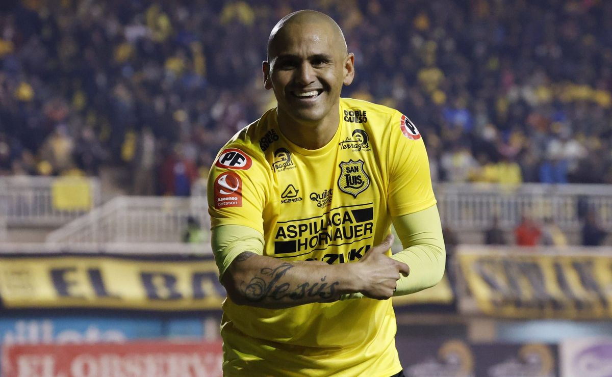 “Me apoyó en los peores momentos de mi carrera”: Compañero de Suazo lanza emotiva confesión