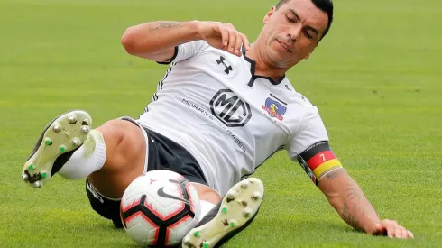Esteban Paredes es duda para el inicio del campeonato