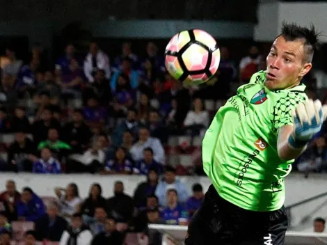 Colo Colo se queda sin arquero suplente y ofrecen a Darío Melo a Mario Salas