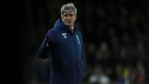 Pellegrini quiere bajar al líder de la Premier y ayudar a su ex equipo