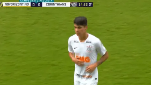 Araos no aprovecha la oportunidad y Corinthians pierde