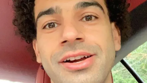 ¡Nuevo jugador! Mohamed Salah se afeitó y quedó irreconocible