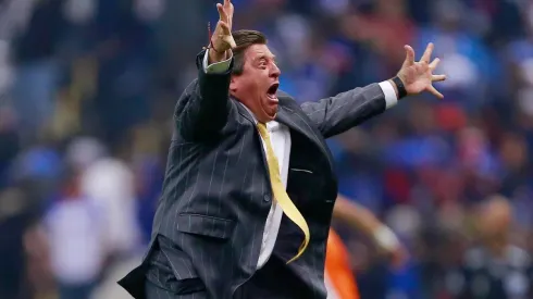 Piojo pudo ser el siguiente DT de La Roja en lugar de Pizzi