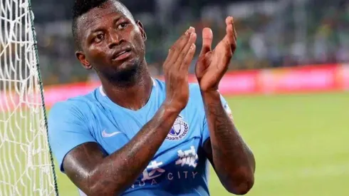 Riascos viene de jugar en China