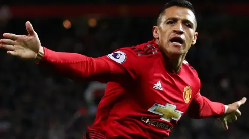 Alexis Sánchez se enferntará a una de sus víctimas predilectas en Premier League