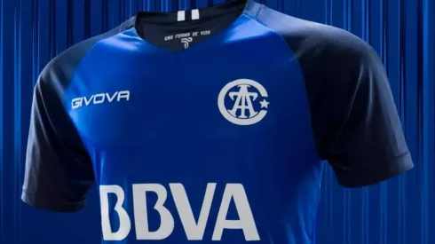 Talleres tendrá esta camiseta conmemorativa hoy