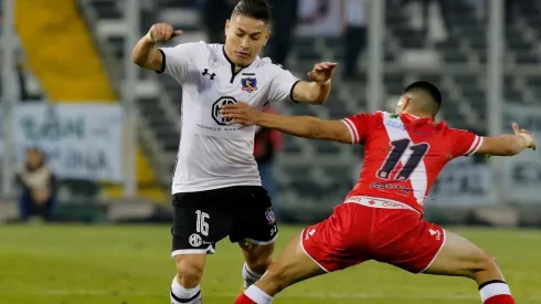 Curicó Unido recibe a Colo Colo en el Bicentenario La Granja