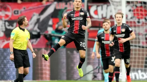 Charles vuela en el Bayer Leverkusen.