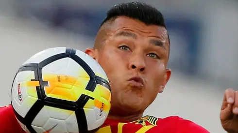 Carlos Muñoz llega a El Salvador justo para la visita de Colo Colo