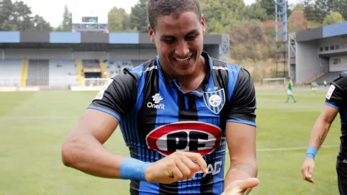 Nicolás Larcamón y el debut goleador de Alexander Succar