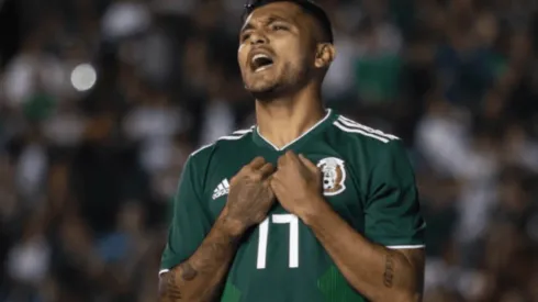 Tecatito Corona será baja de México para jugar ante Chile