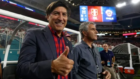 Iván Zamorano no quiso marginarse de la polémica del momento en la Roja