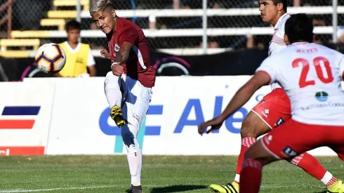 Juan Carlos Gaete anota su primer gol en su regreso a Santa Cruz