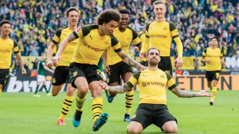 Borussia Dortmund recupera la punta de la Bundesliga
