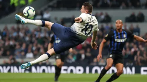 Tottenham inauguró su estadio con duelo de leyendas