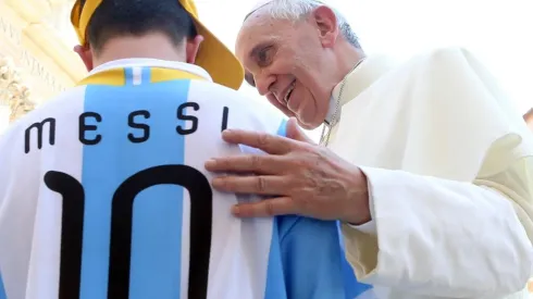 La contundente respuesta del Papa sobre Messi: "No es Dios"