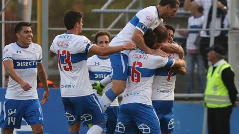 La UC festeja ante Gremio.