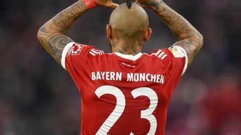 Vidal debió cambiar su mítico 23 por el 22 en el Barcelona.