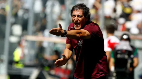 Mario Salas protestó contra el "juegue juegue"