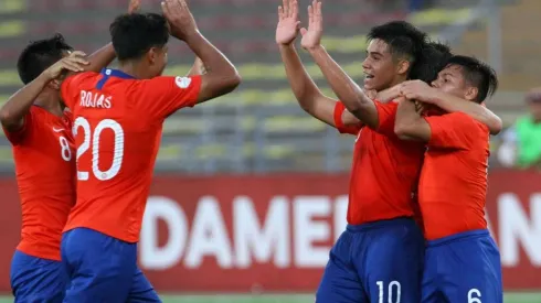 Chile reacciona ante Uruguay.
