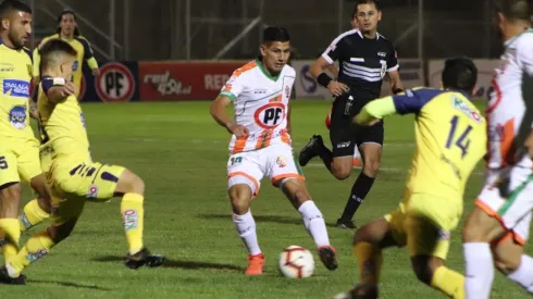 Trabajada victoria de Cobresal en El Salvador