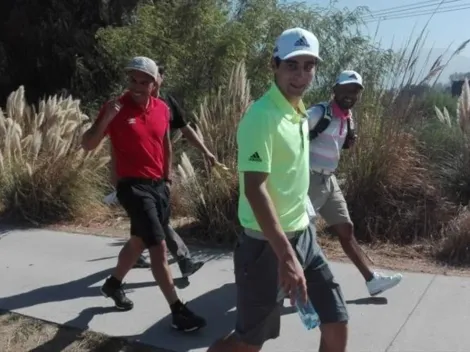 Paredes se divierte jugando golf y habla sobre el récord de Chamaco