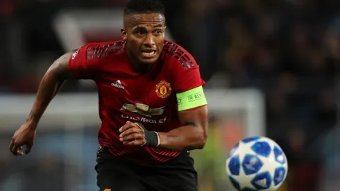 Valencia se despidió anticipadamente del Manchester United